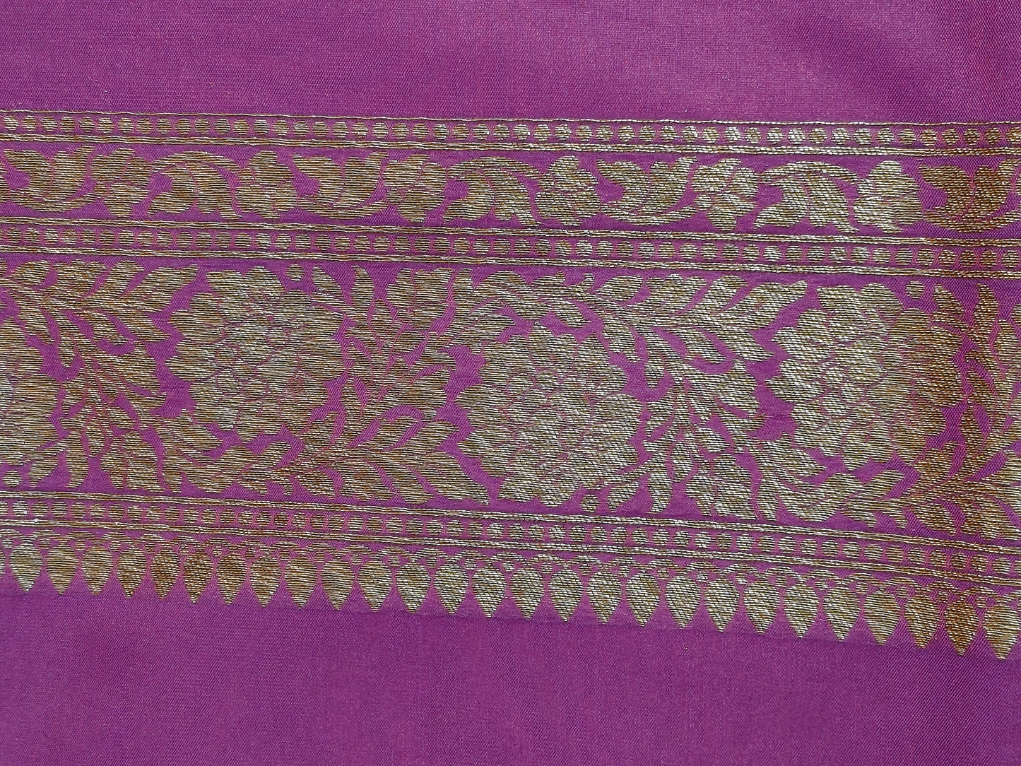 Banarasi Silk Brocade Antique Zari Saree Wine Shade AZ003 75% Discount