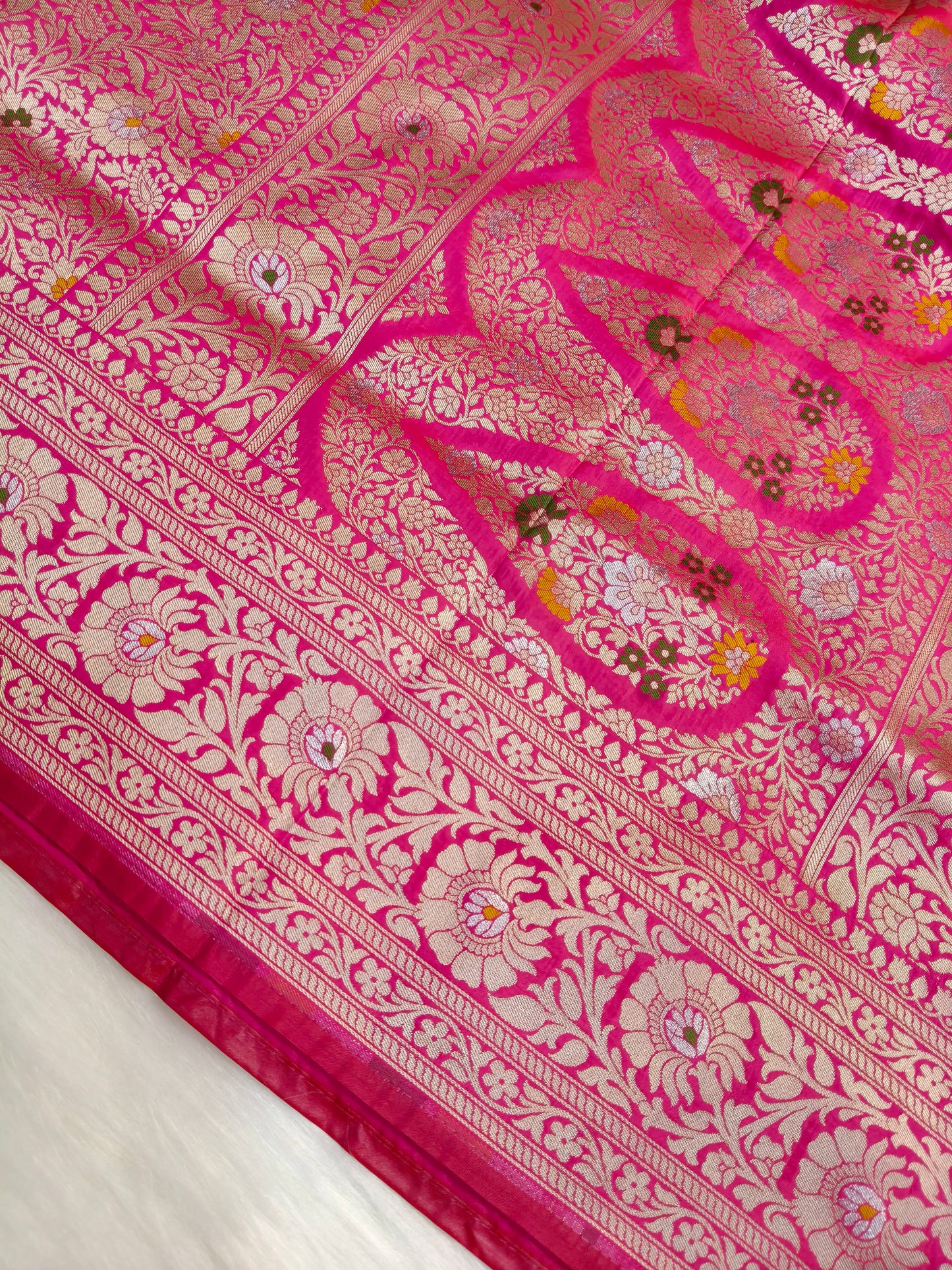 Banarasi Tanchhui Minakari Saree Red Rani Shade With Multi Color Mina BTS017   25% Discount