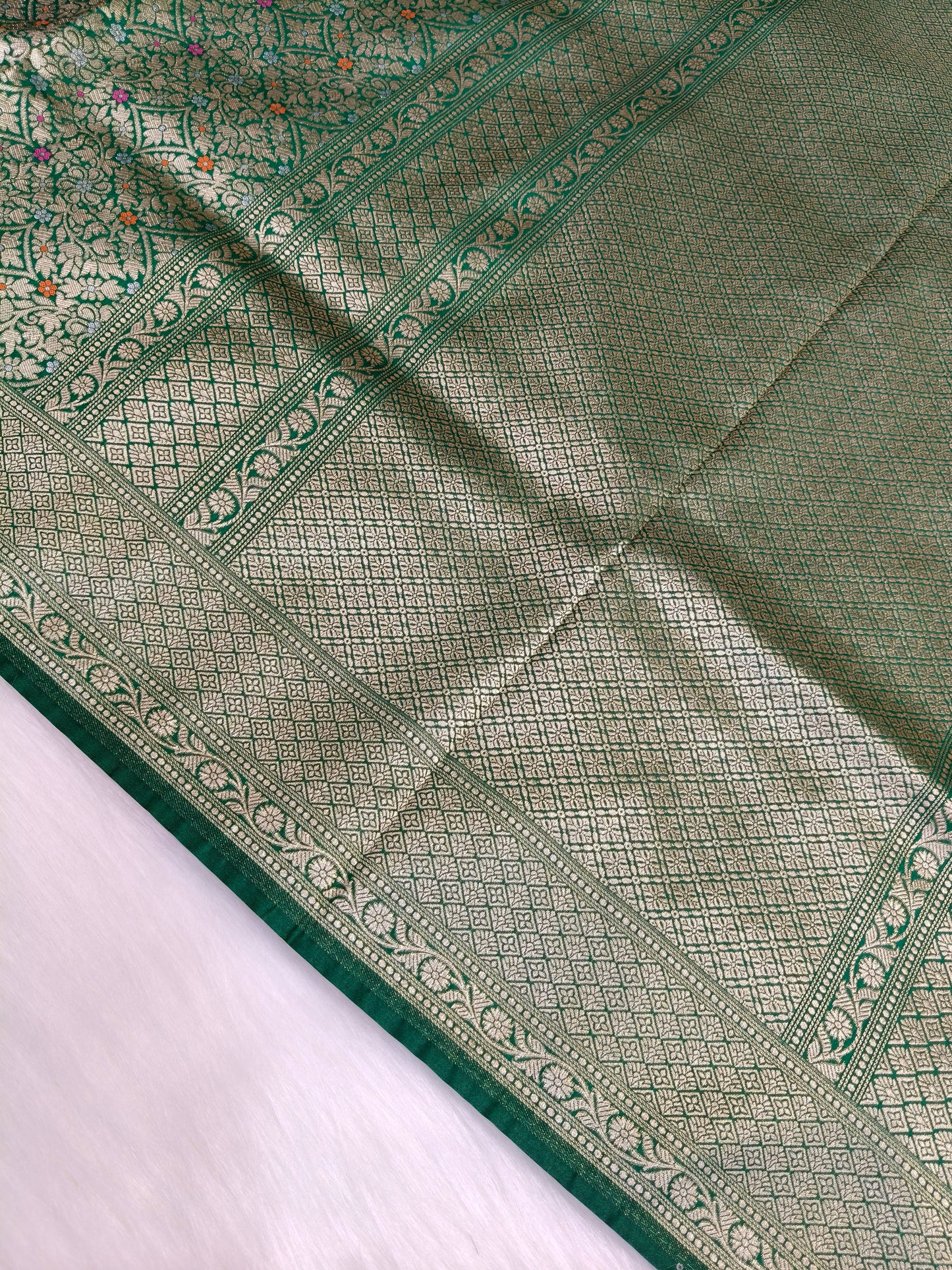 Banarasi Tanchhui Minakari Saree Green Shade With Multi Color Mina BTS020   25% Discount