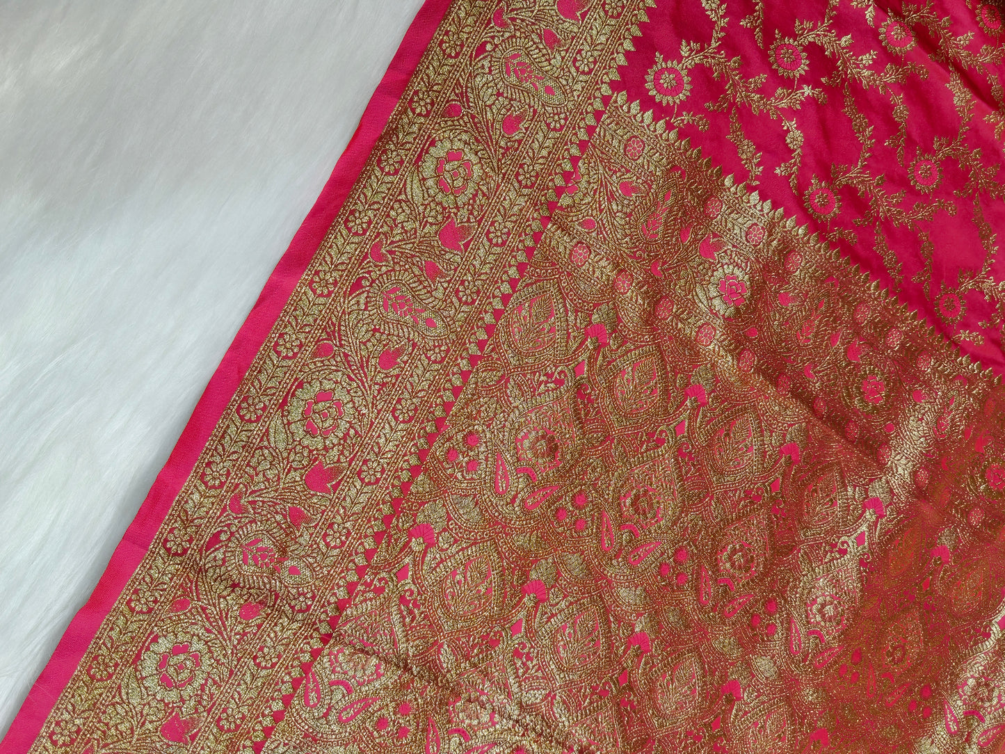 Satin Saree Strawberry Shade Floral Jaal Pattern SS002   75% Discount