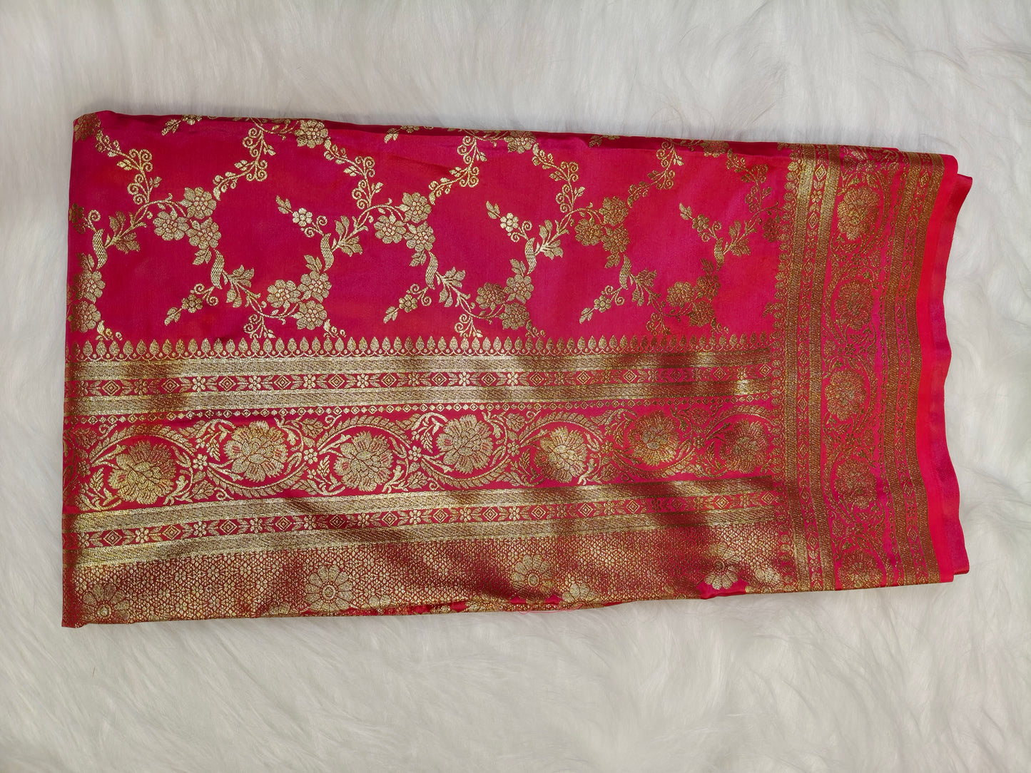 Satin Saree Straberry Shade Floral Jaal Pattern SS009 75% Discount
