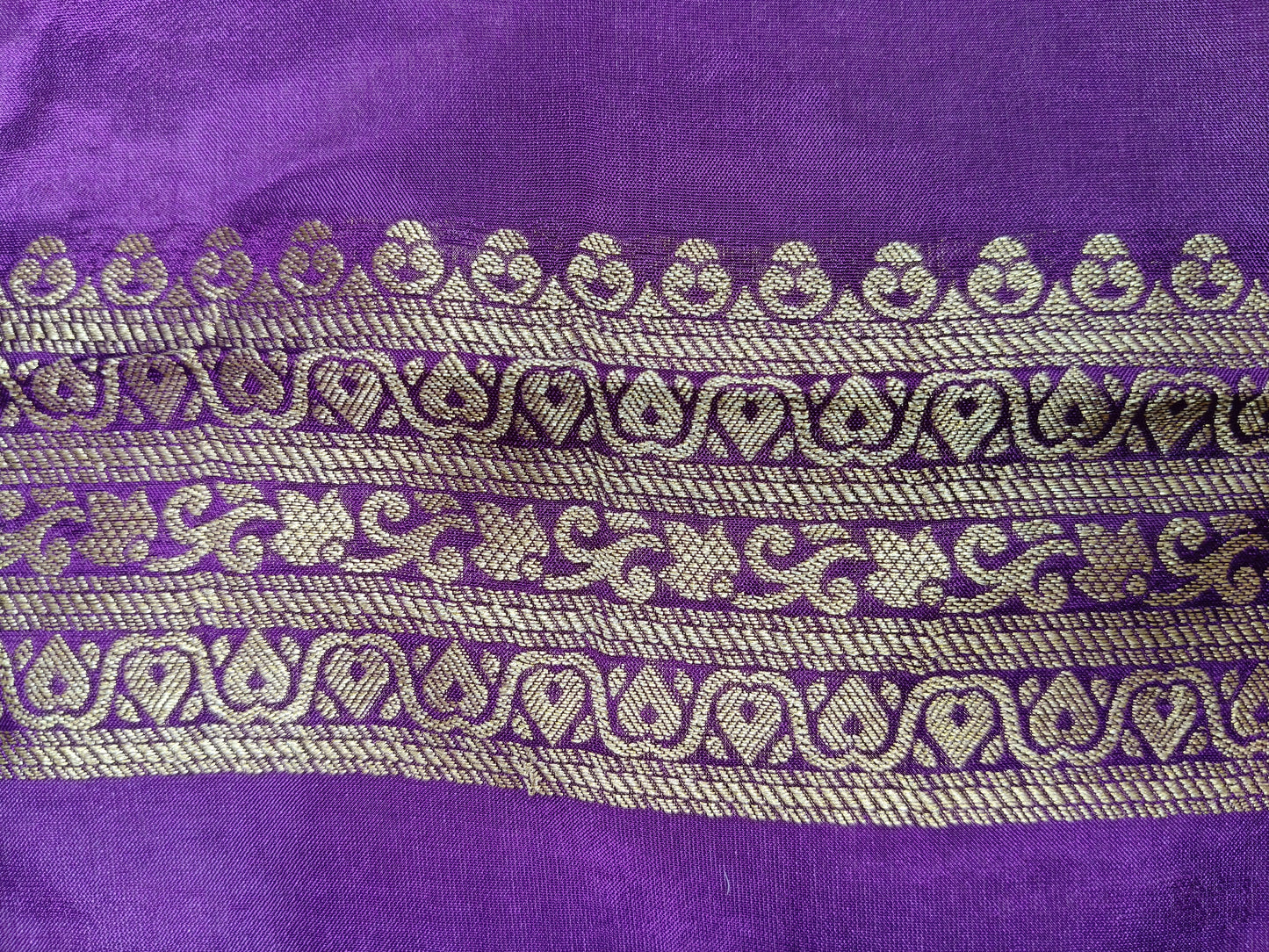 Crepe Banarasi Silk Saree Purple Shade CBS019   50% Discount