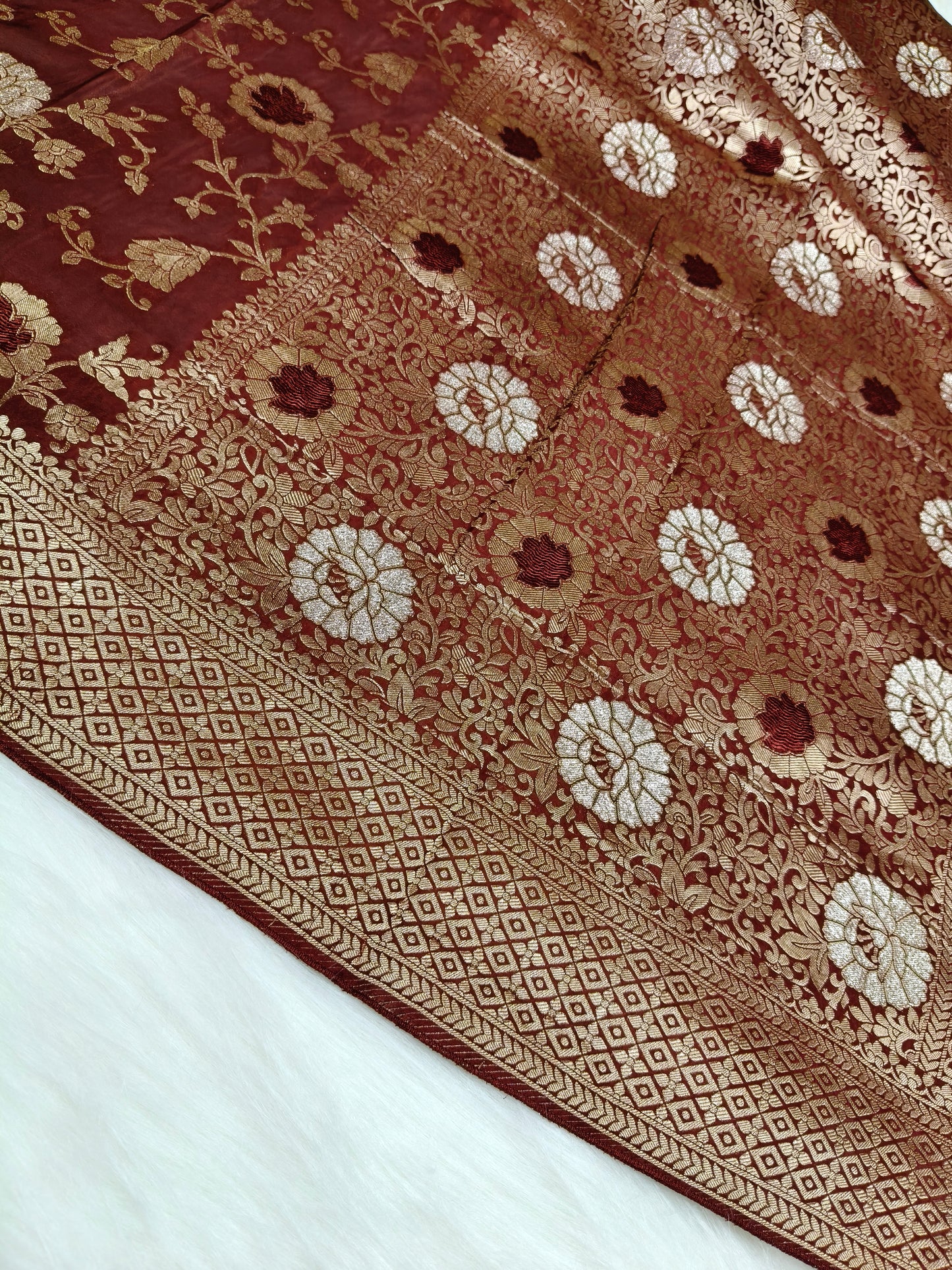 Crepe Banarasi Silk Saree Maroon Shade With Minakari CBS022   50% Discount