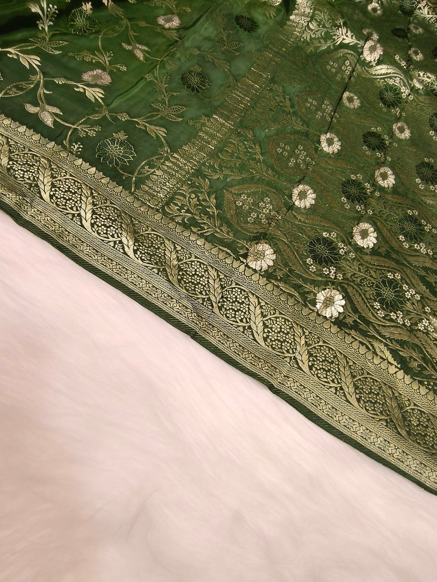 Crepe Banarasi Silk Saree Bottle Green Shade Floral Jaal Design CBS006   50% Discount