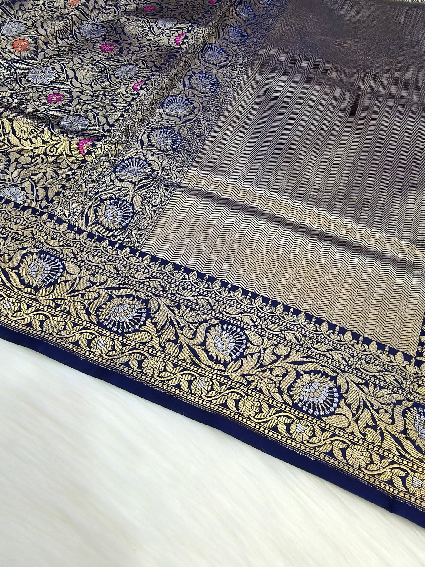 Banarasi Tanchhui Saree Navy Blue Shade With Multi Color Mina BTS009   50% Discount
