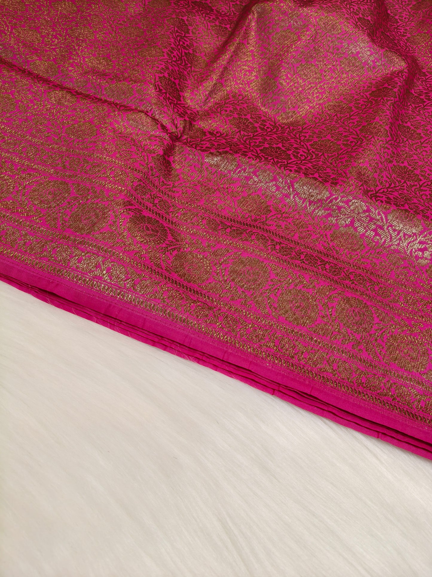Banarasi Silk Brocade Antique Zari Saree Rani Pink Shade AZ008  75% Discount